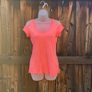 Guess Los Angeles Shirt with Shoulder Cutout